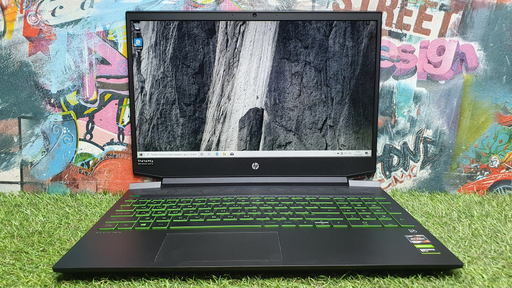 Игровой HP Ryzen 7/16Gb/GTX 1660 Ti 6Gb/144Hz/Pavilion Gaming 15-EC1046UR 1U3B6EA/Windows 10