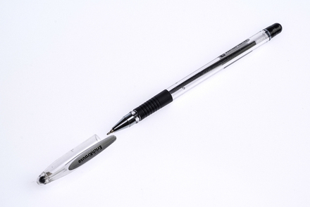 Ручка шариковая Ultra-30 ERICH KRAUSE черная 0.7мм с резиновым упором корпус прозрачный пластиковый