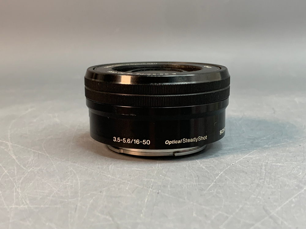 Sony NEX-6 kit 16-50mm 48.490 кадров, иногда заедает зум