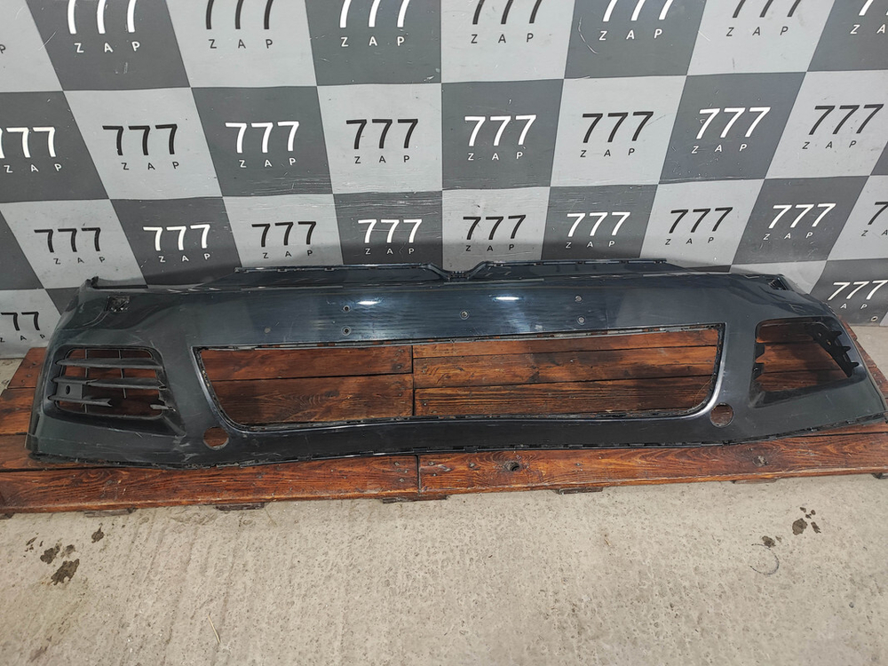 Бампер передний Volkswagen Touareg 2 10-14 Б/У Оригинал 7P6807221B