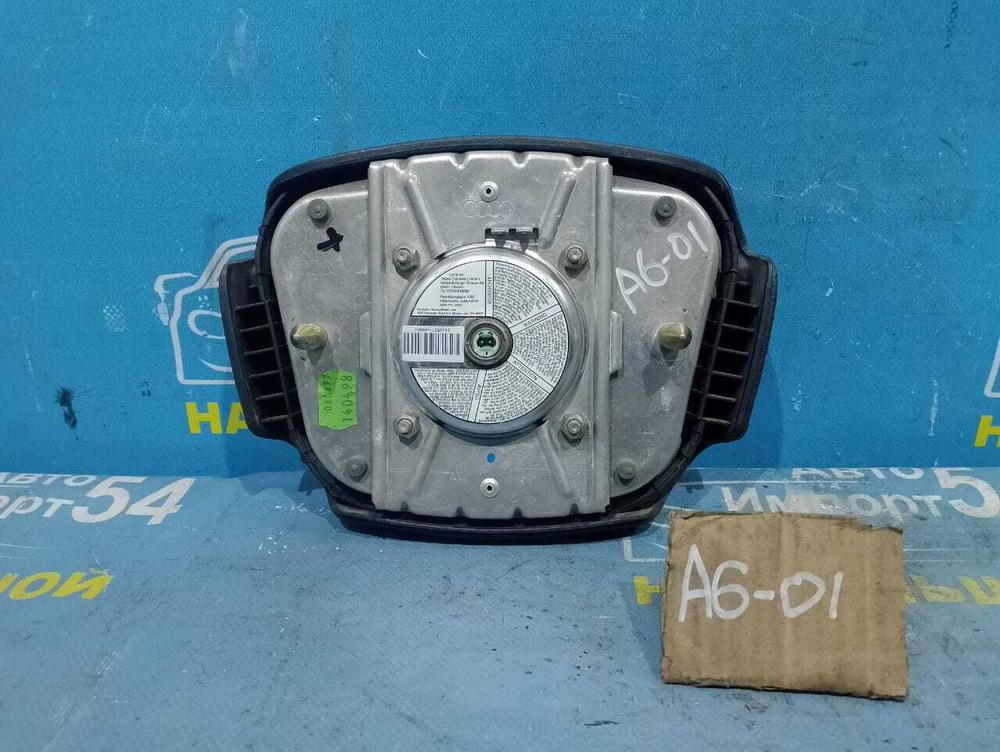 Подушка безопасности водительская AUDI A6 1999