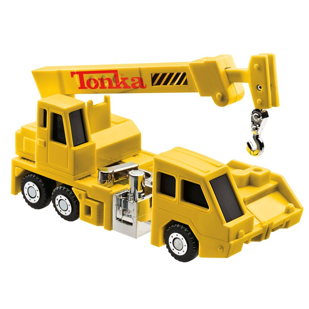 Hasbro Transformers Collaborative - Tonka Mash-Up Figure, Tonkanator F3916 / артикул   F3916  / GTIN 5010994154370