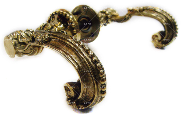 Ручка дверная латунная поворотная Барочная