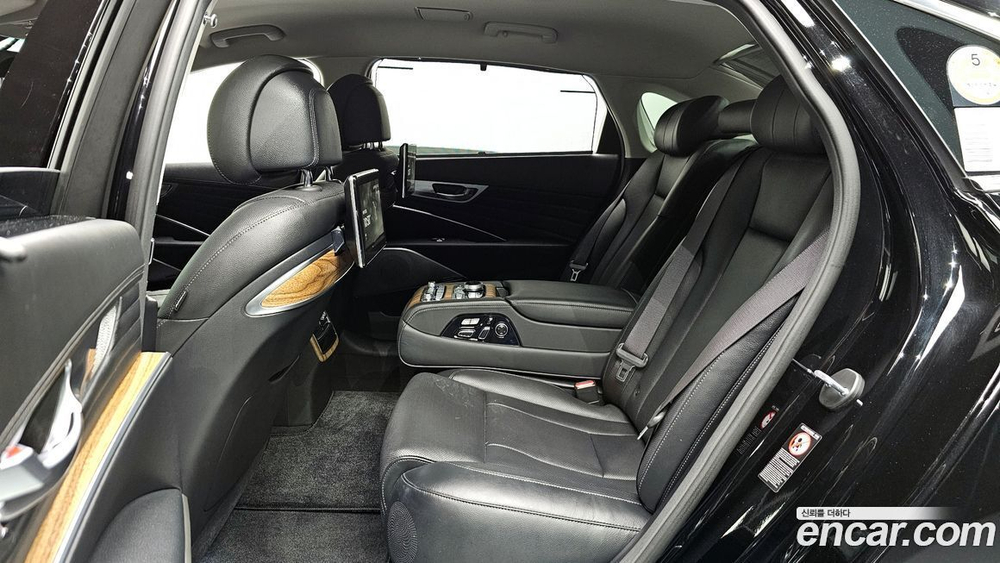 Kia The New K9 (Quoris/K900) 2 Generation 3.3 T-GDI AWD (01.2023)