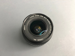 Canon 650D kit 18-55mm II 10.300 кадров