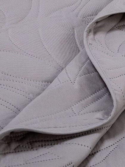 Покрывало на кровать, стеганое, поплин с размерами 215х220