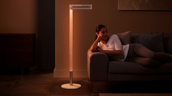 Настольная лампа Dyson Solarcycle Morph™ берлинский синий/медь