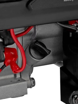 Генератор бензиновый MTX RS-4000E, 3.3 кВт мощность и 208 см3 объем двигателя, 15 л объем топливного бака, электростартер и блок AVR, 2 розетки и датчик уровня масла, 946125