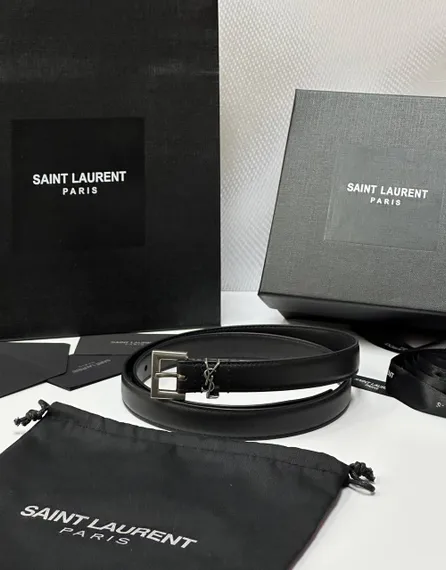Ремень SAINT LAURENT с пряжкой CASSANDRE из зернистой кожи