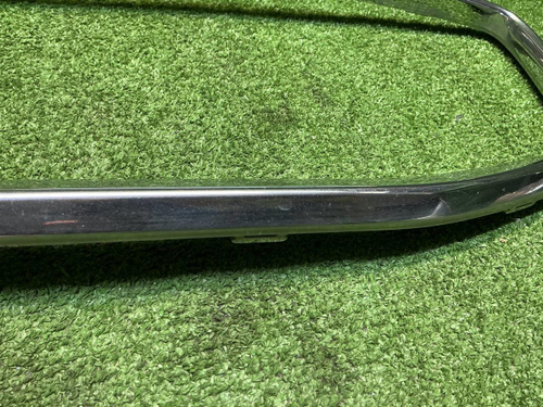 Накладка решетки радиатора Volvo S60 3 (2018-2024)