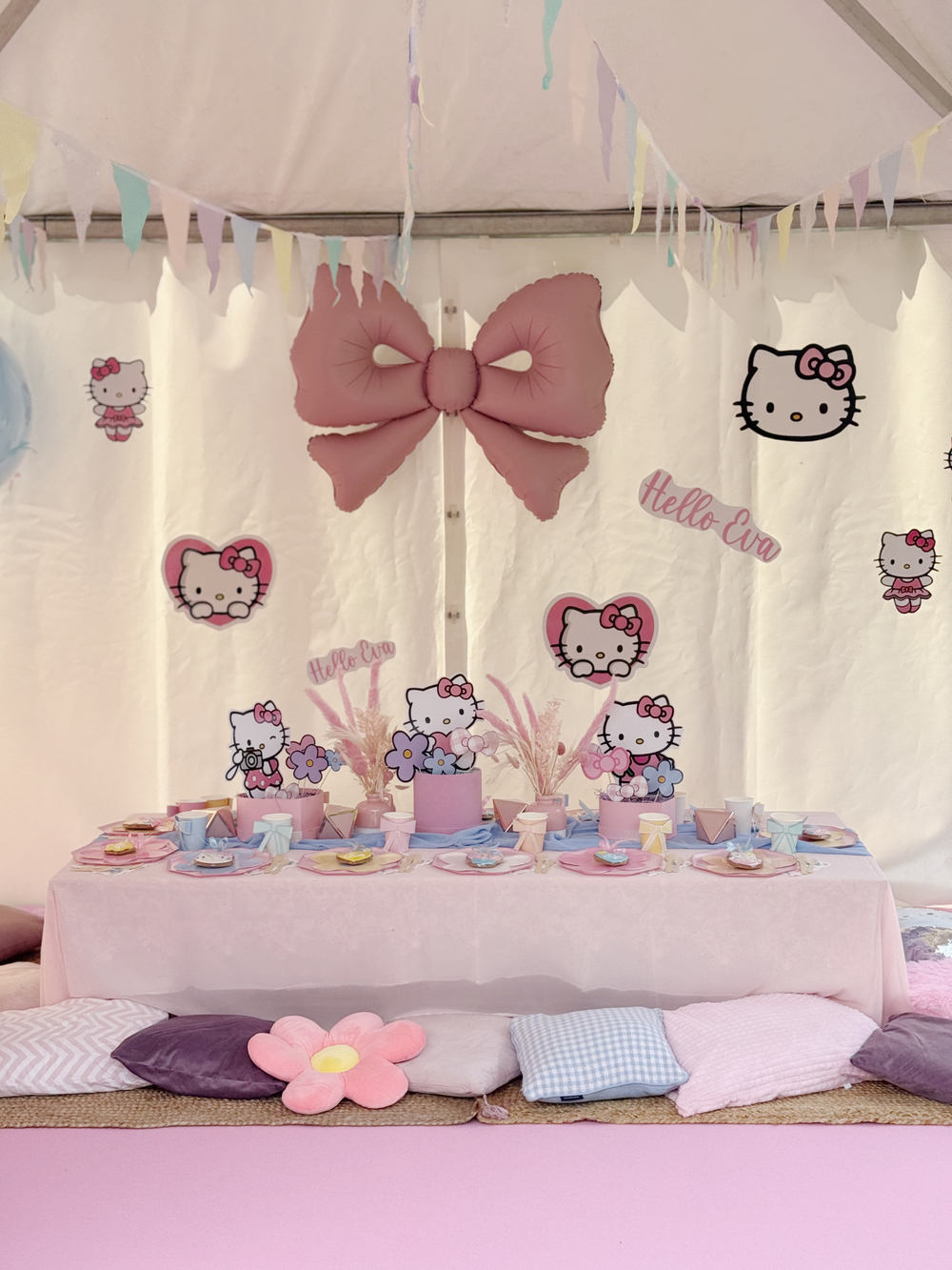 Hello Kitty for Eva