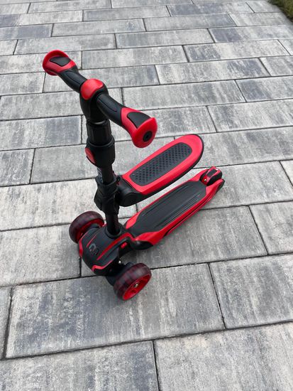 Самокат-беговел со светящимися колёсами 3 в 1 Scooter Micar Moby Black-Red