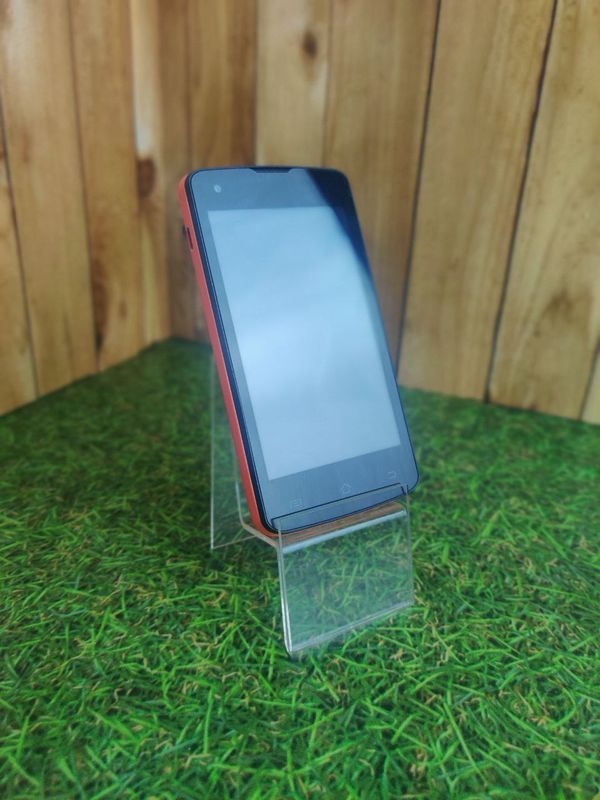 Смартфон Highscreen Spark 2 оранжевый 512Mb/4Gb Для Звонков + Telegram (Витринный)