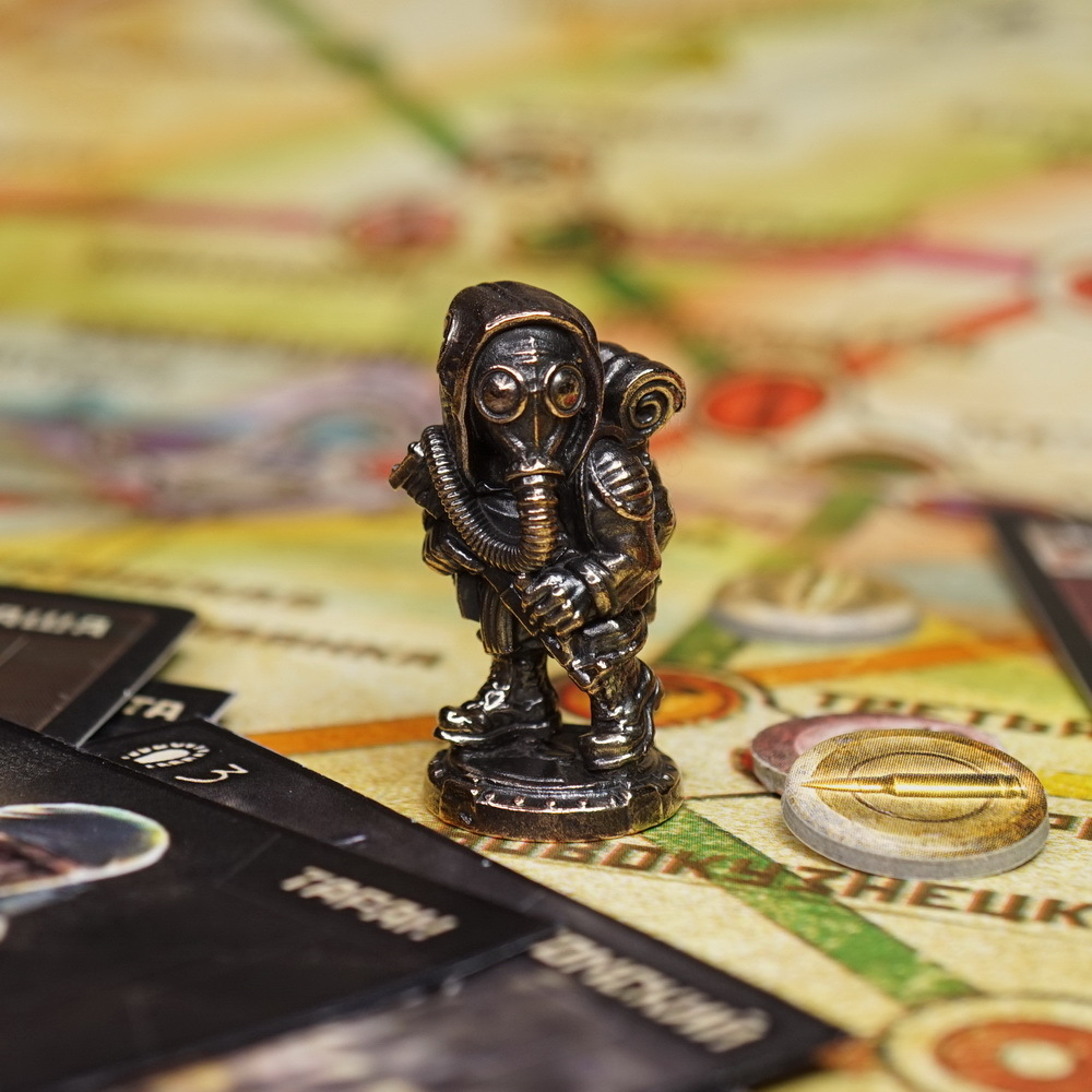 Коллекционная фигурка "Сталкер" , бронза