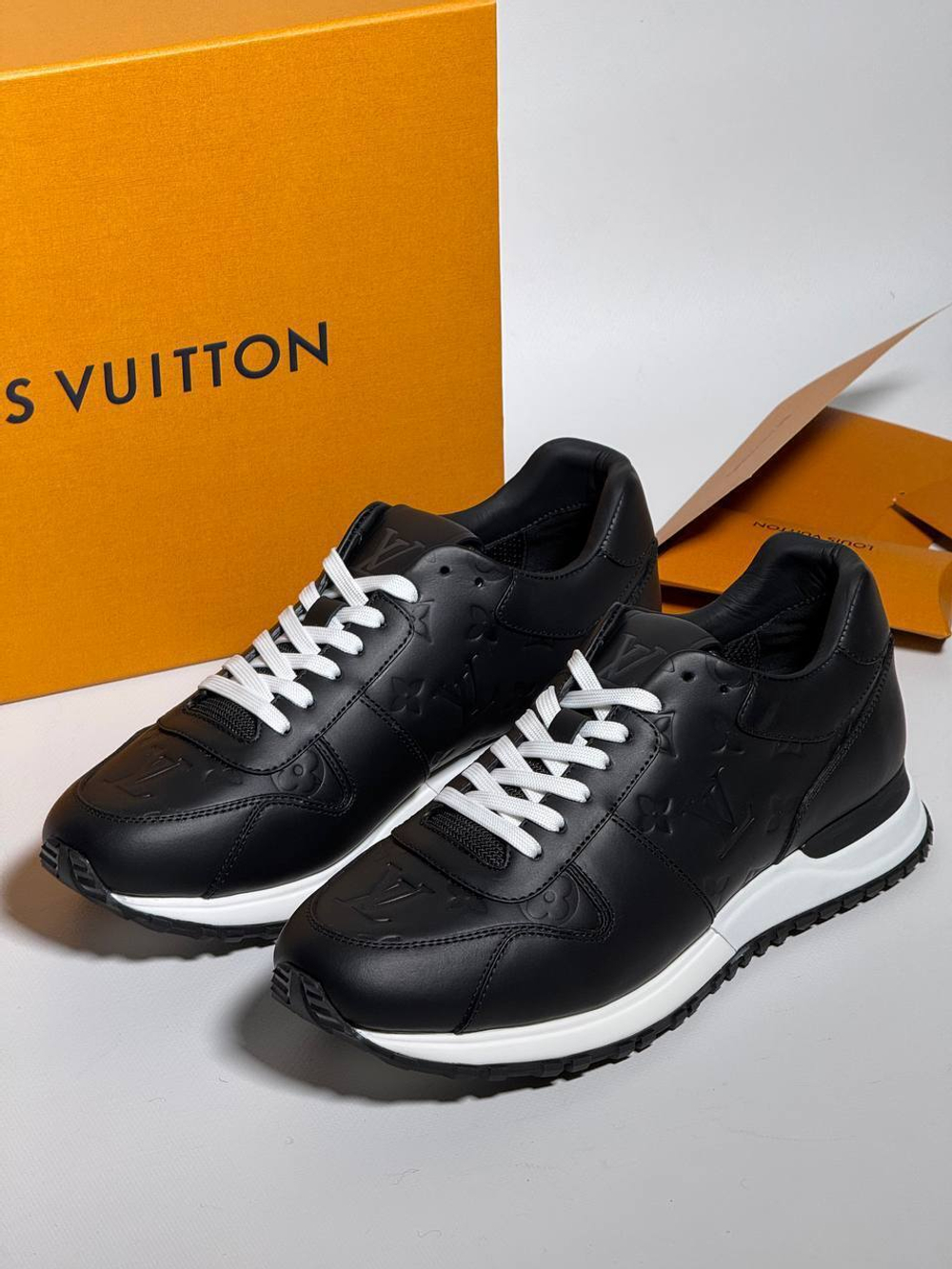Кроссовки Louis Vuitton