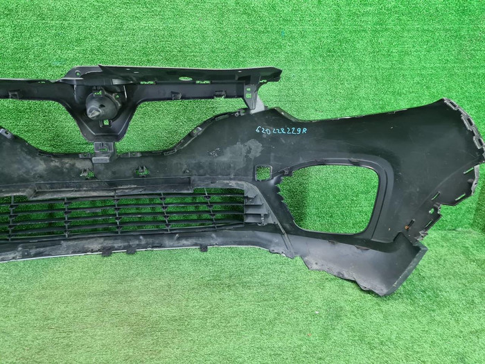 Бампер передний Renault Kaptur (2016-2022)