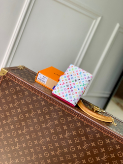 Louis Vuitton Small Ring Agenda