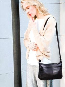 женская сумка на плечо из натуральной кожи