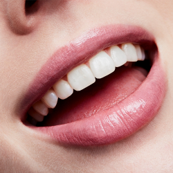 MAC Cosmetics Lipglass - блеск для губ, 3,1 ml
