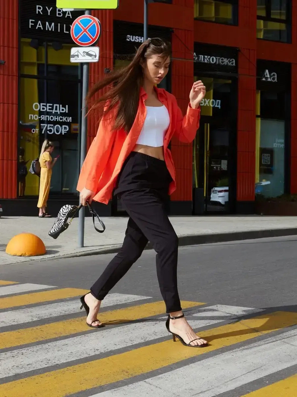 Штаны оверсайз на завязках с запахом большие размеры черный