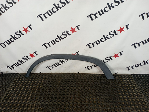 Накладка крыла левая