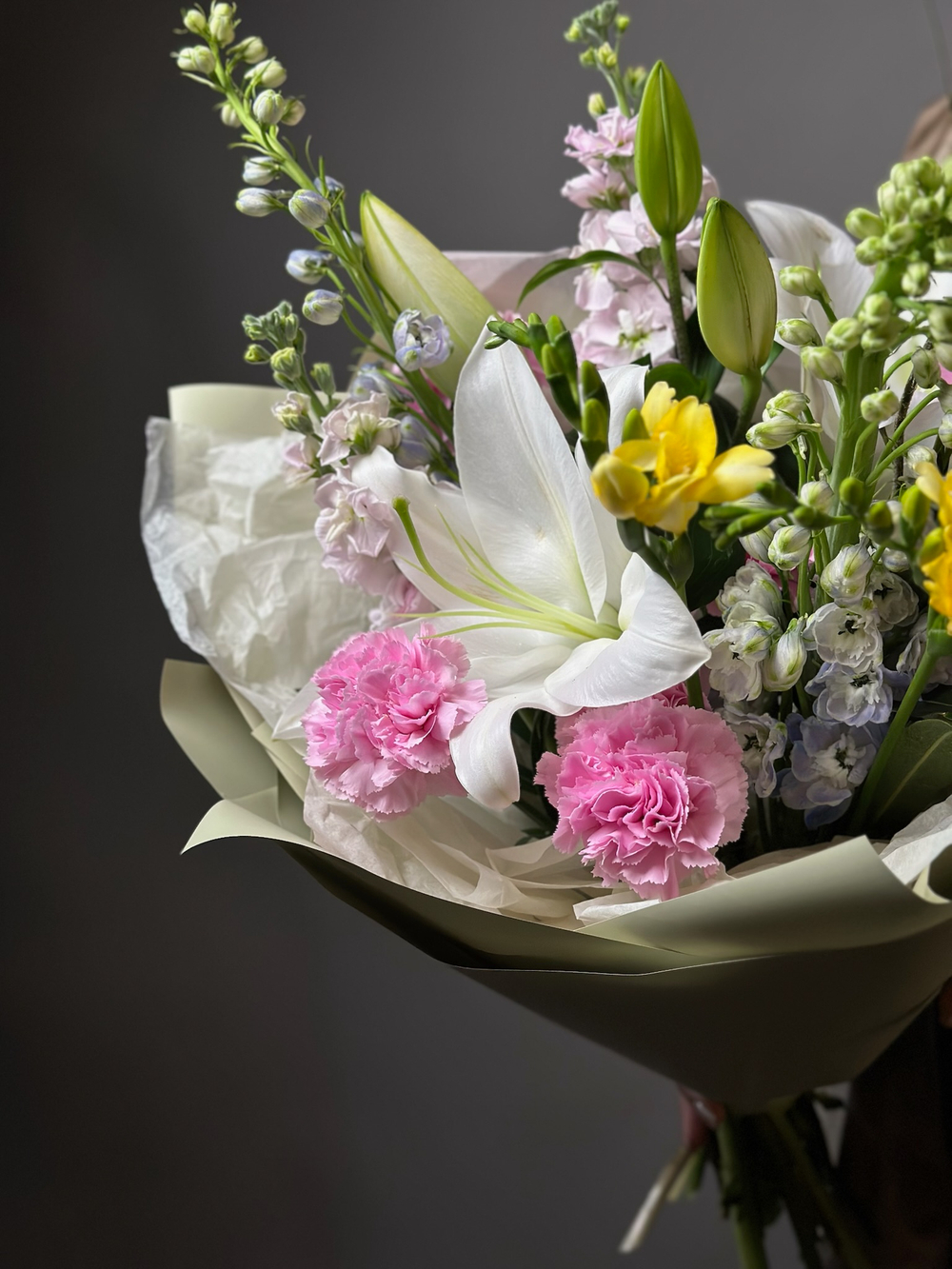 Сборный букет «Дыхание ветра»