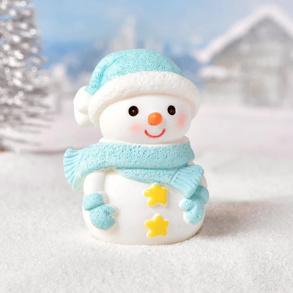 Фигурка "Снеговичок в голубом"