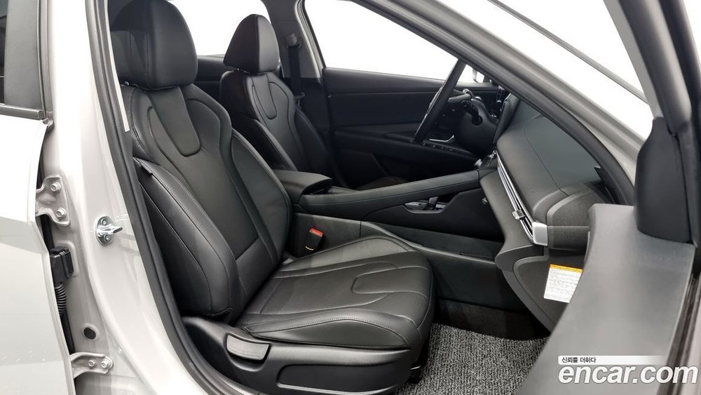 Hyundai The New Avante Hybrid (CN7) Smart (05.2024)