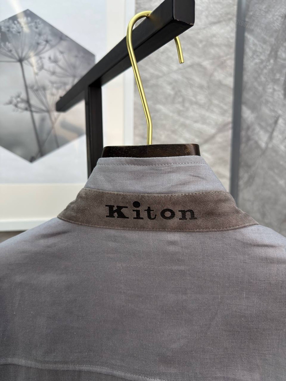 Льняная ветровка Kiton