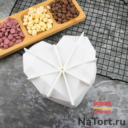 Форма силиконовая «Сердце с гранями 18 см» с ребрами жесткости