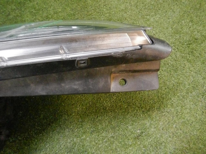 Битая Фара правая Hyundai Solaris 2 (2020-н.в.) галоген