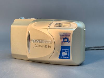 Olympus MJU III 80 потертости на линзе