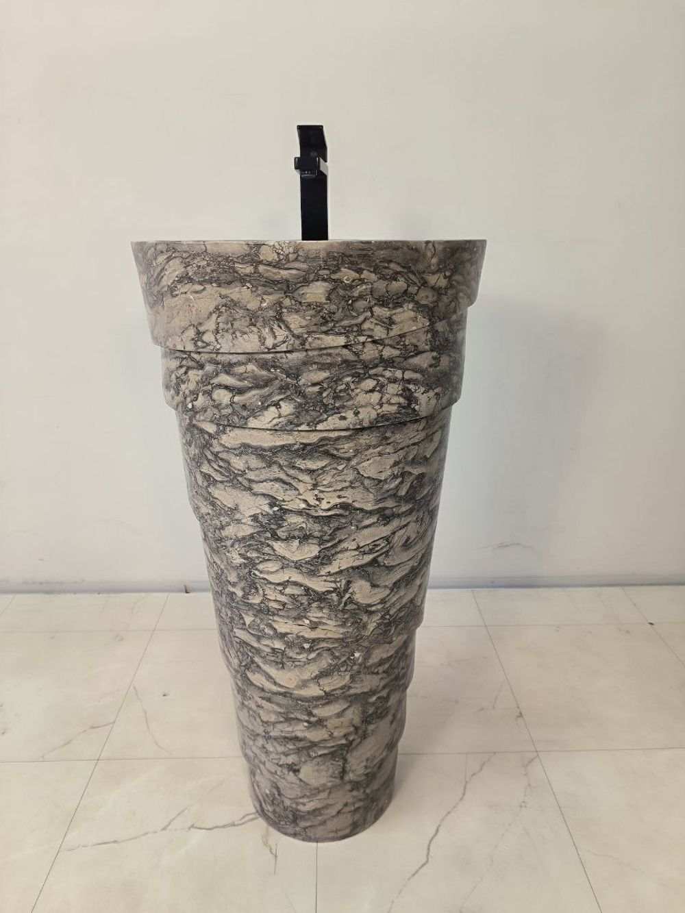 Раковина напольная из мрамора Pedestal Doreng Spiral MN-65926 40х40х90
