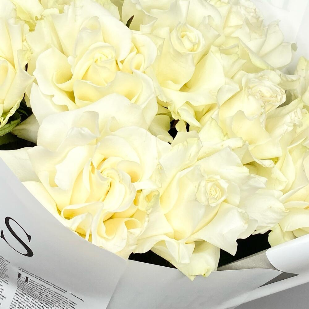 Букет из 11 роз Французских роз Мондиаль