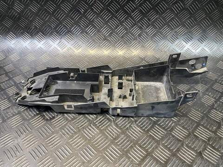 Подкрылок Yamaha FZ1 Fazer RN17