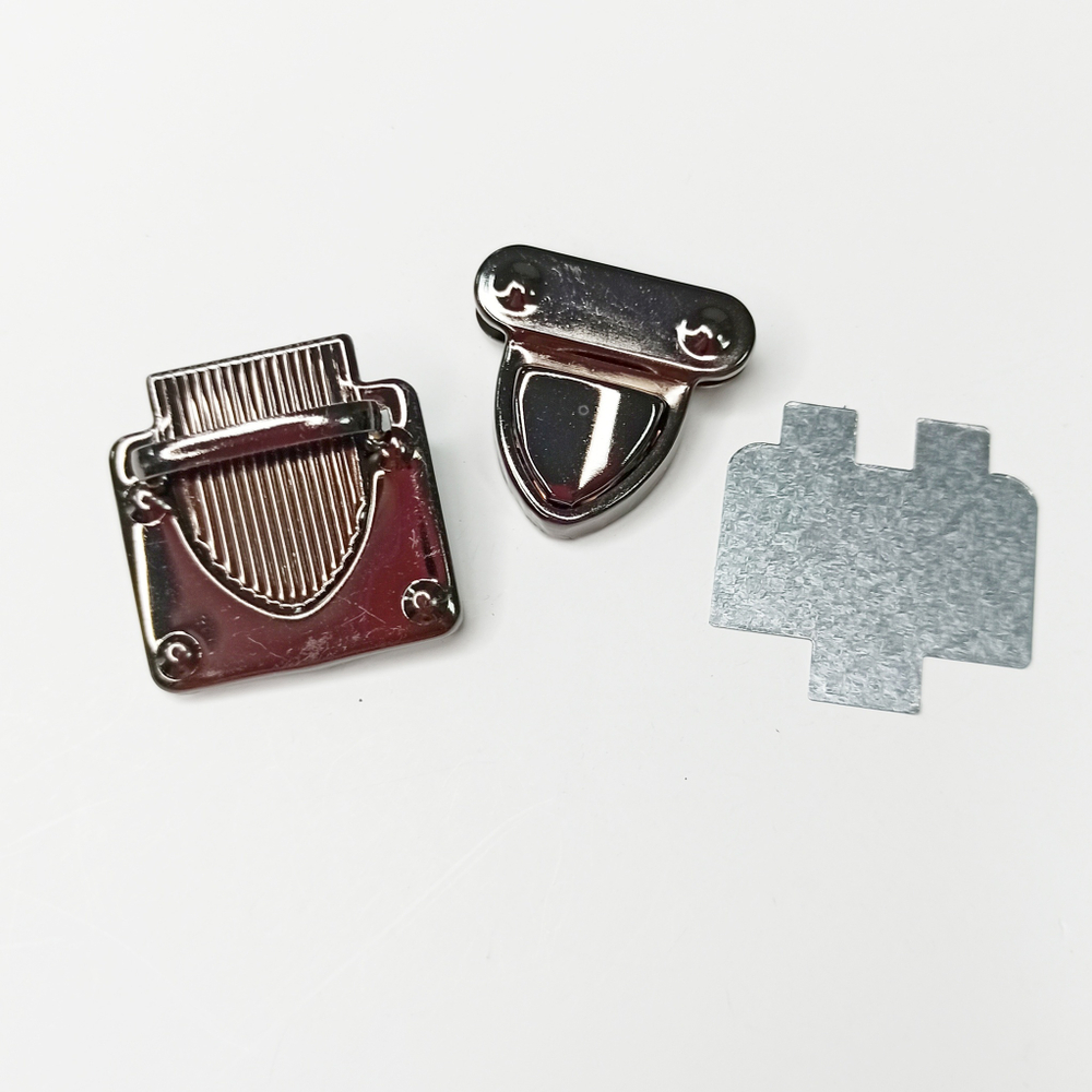 Замок-защелка на зажимах 32*35 Черный никель