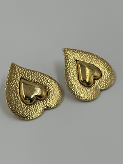 Крупные клипсы в виде сердец Yves Saint Laurent