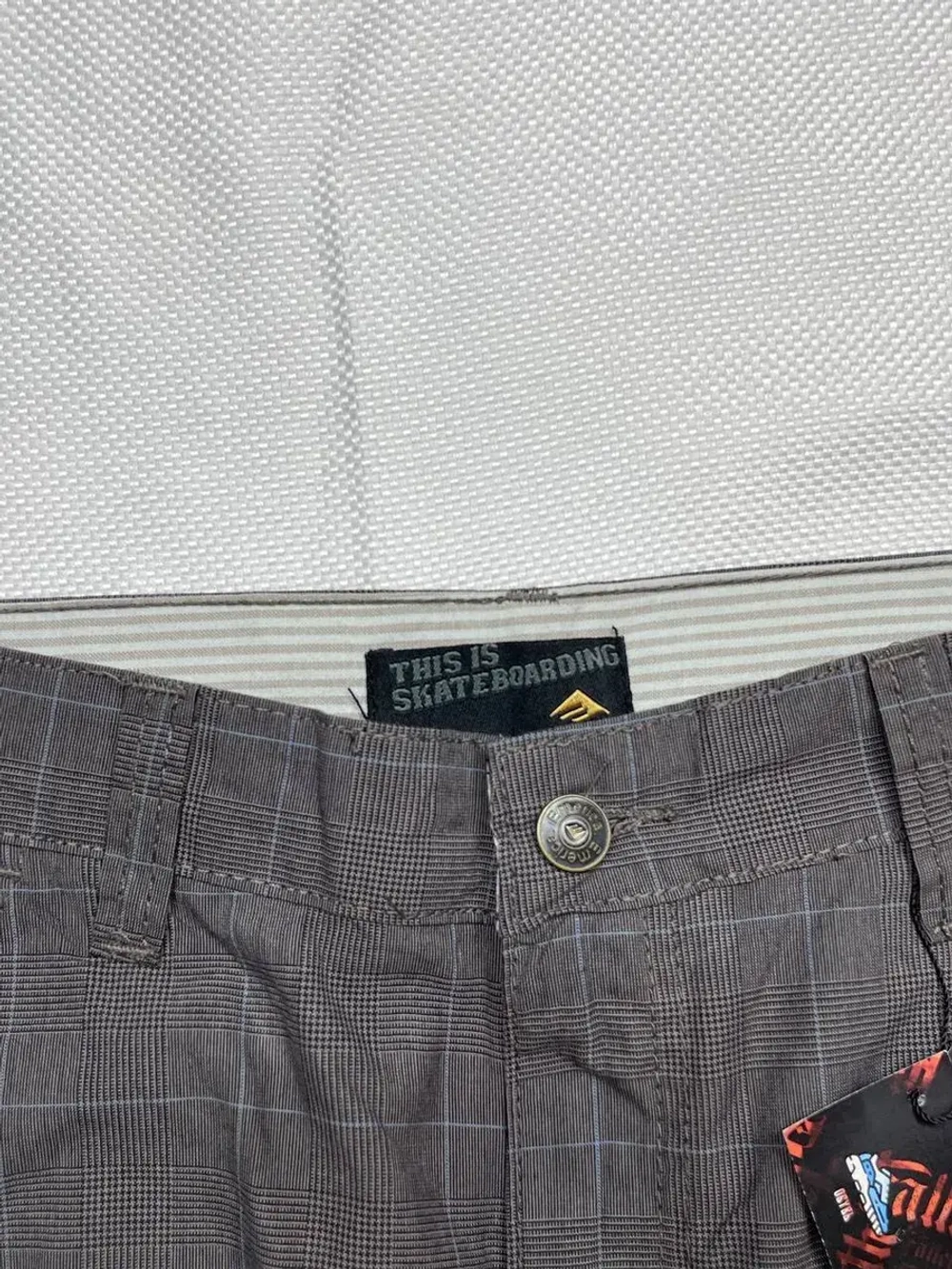 Шорты от Emerica Ecko South pole True religion Jnco