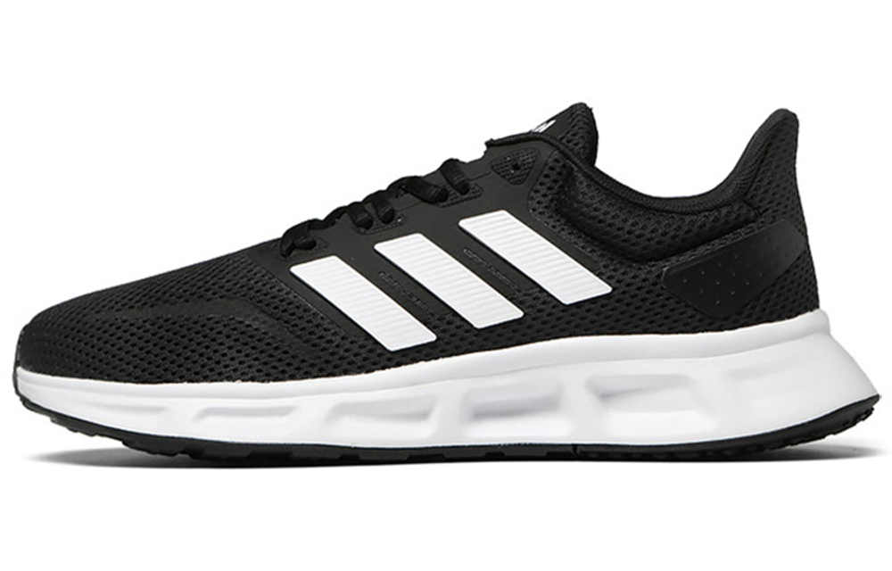 Кроссовки Adidas Adipuff