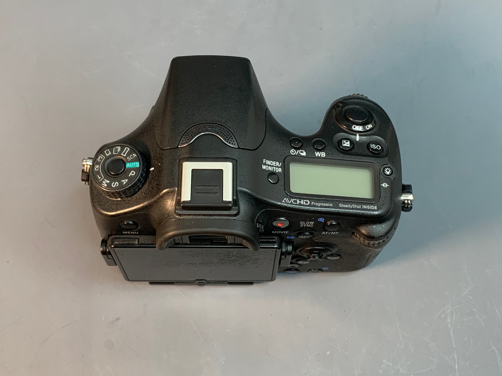 Sony A77 II 43.350 кадров