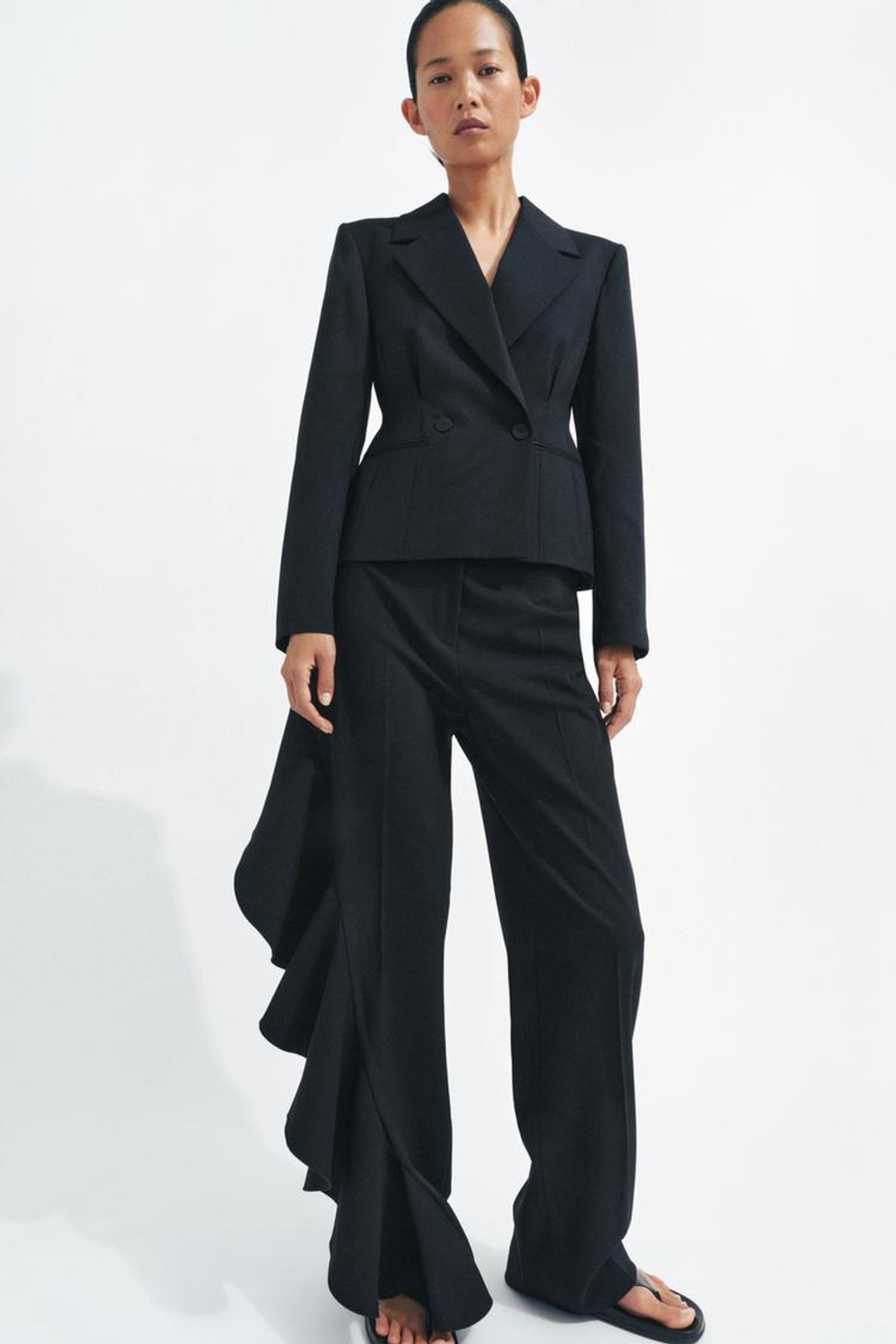 ZARA БРЮКИ С ВОЛАНАМИ — ZW COLLECTION, ЧЕРНЫЙ