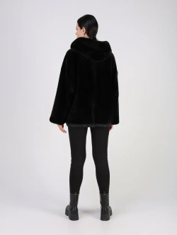 Дубленка зимняя натуральная с капюшоном шуба