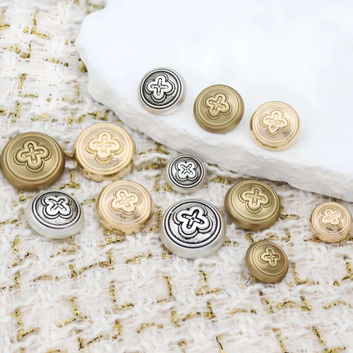 Пуговица 70012