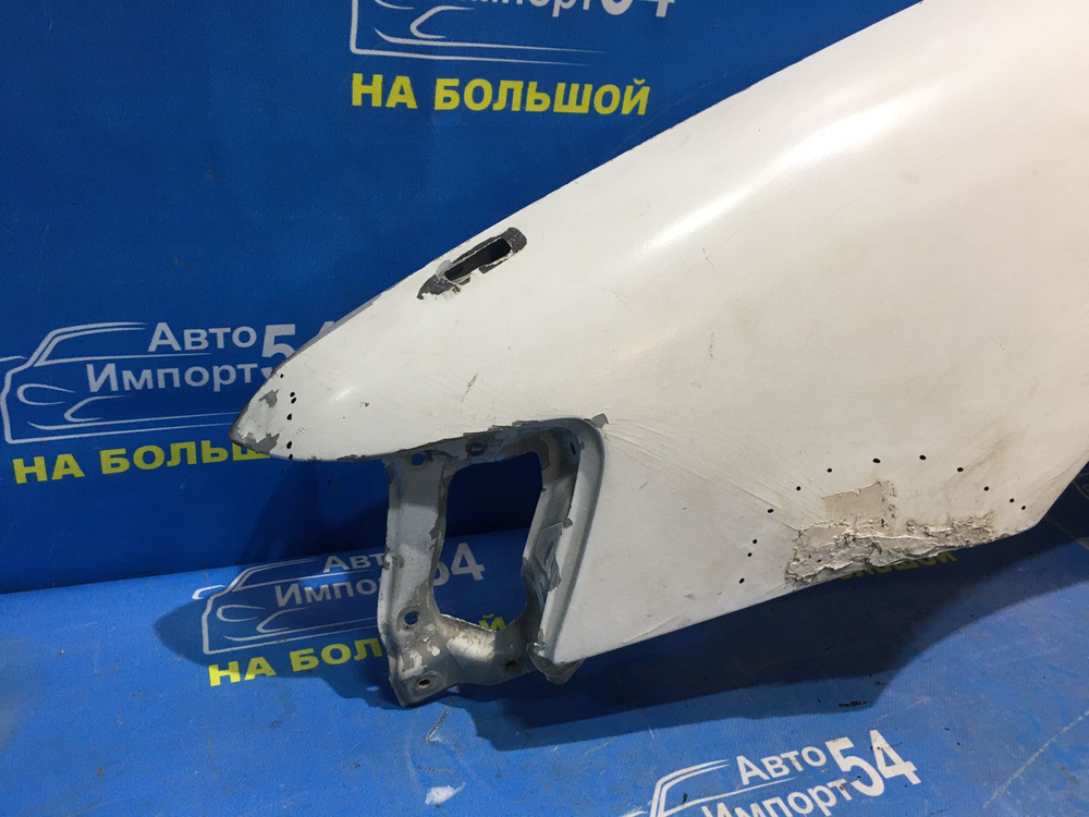 Крыло переднее левое TOYOTA CRESTA 1998