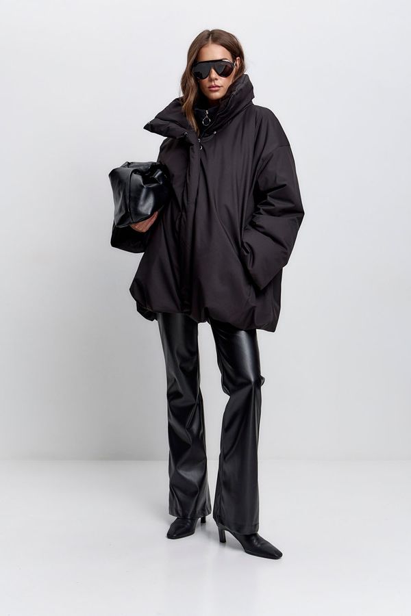 Куртка-баллон зимняя Айсель черного цвета