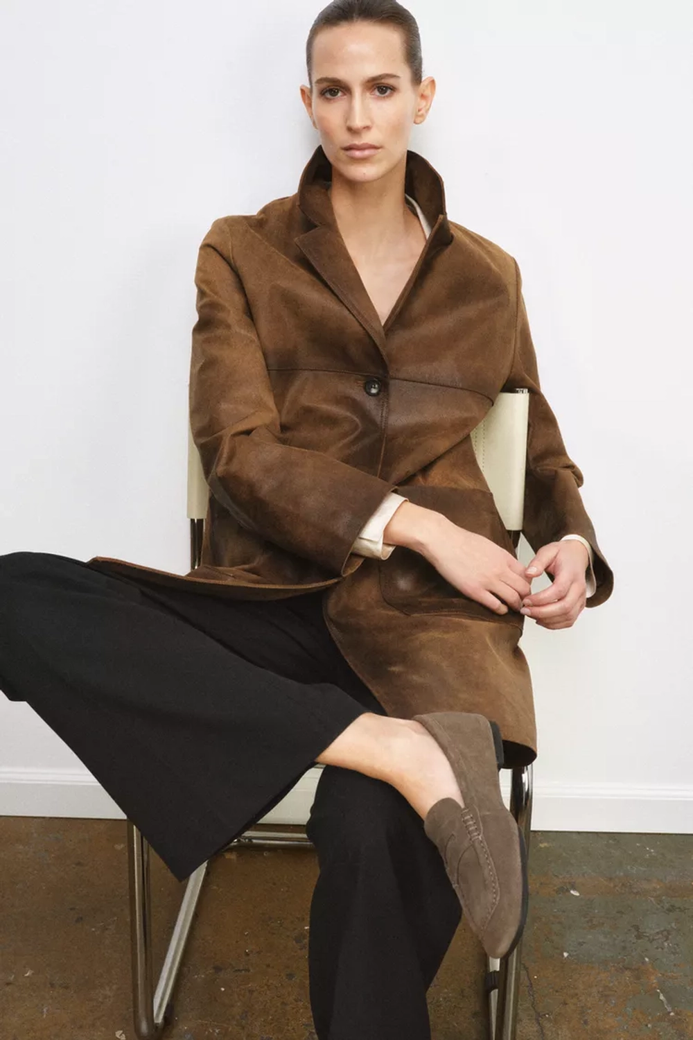 ZARA ЗАМШЕВЫЕ ЛОФЕРЫ, СЕРО-КОРИЧНЕВЫЙ