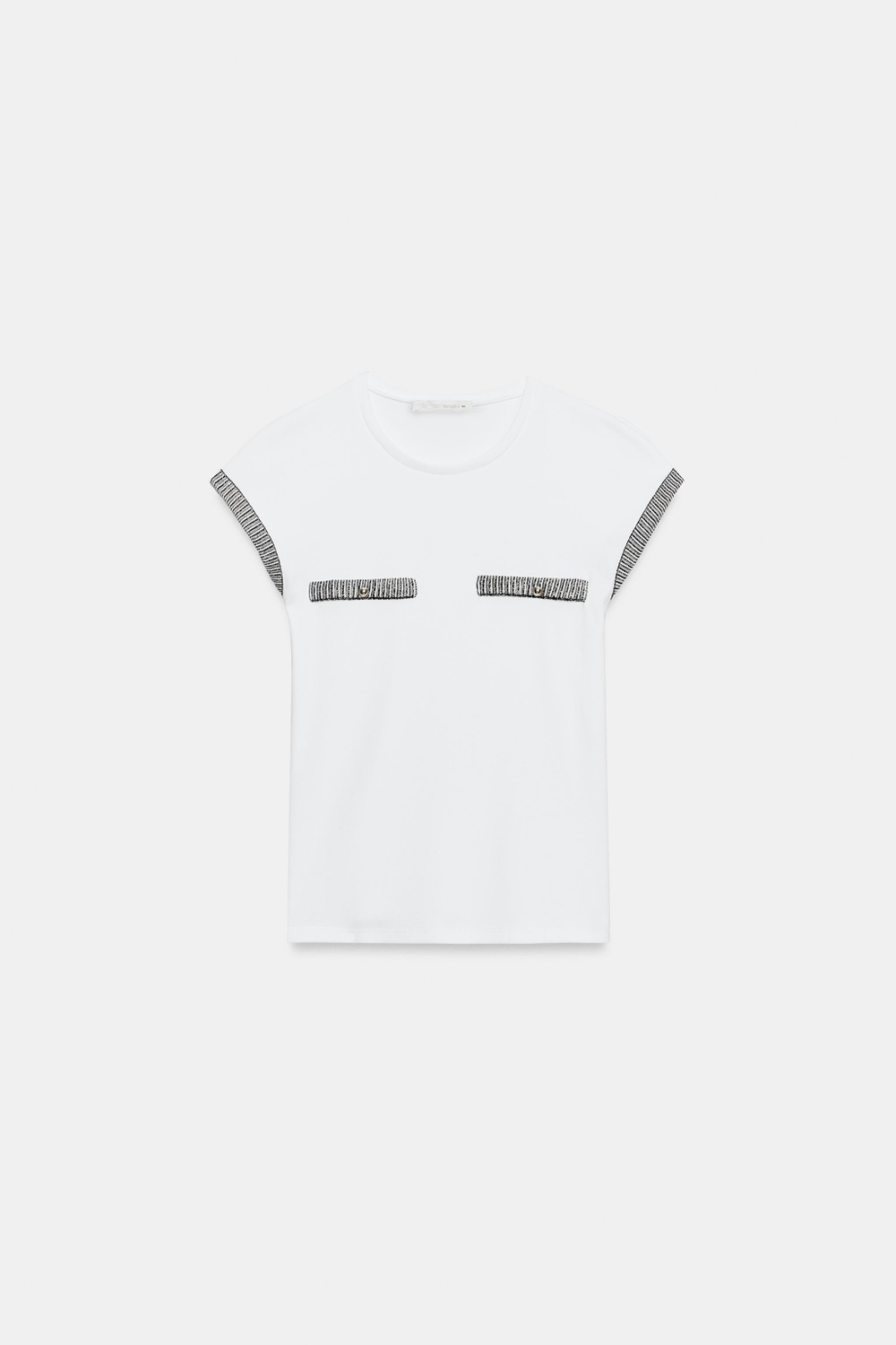 ZARA ФУТБОЛКА С ФУРНИТУРОЙ И ПУГОВИЦАМИ, БЕЛЫЙ