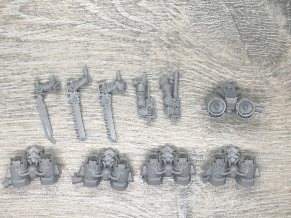 NIGHT LORDS NIGHT RAPTORS.JUMP PACK