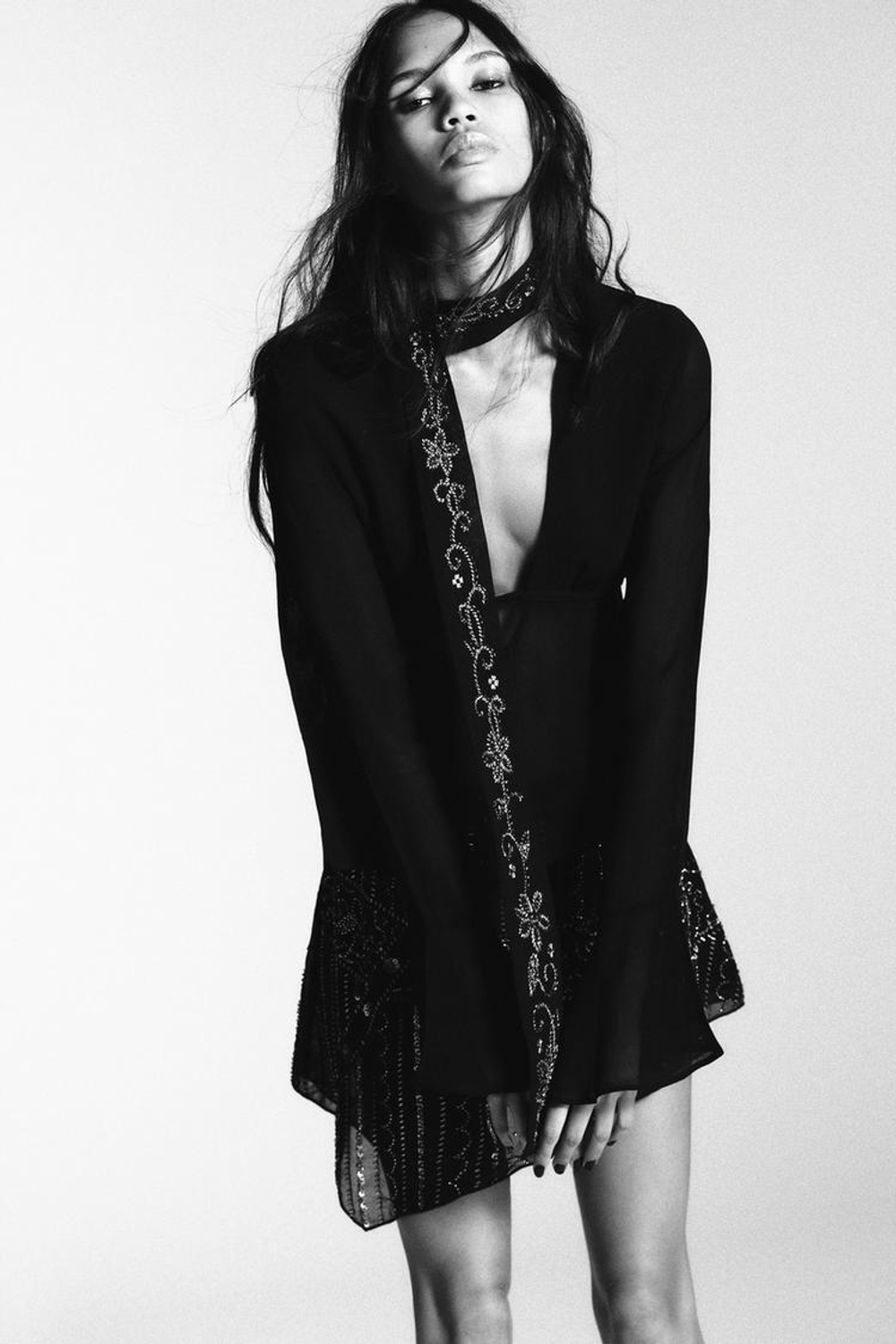 ZARA РУБАШКА ИЗ КРЕПА С ВЫШИВКОЙ И ШАРФОМ, ЧЕРНЫЙ