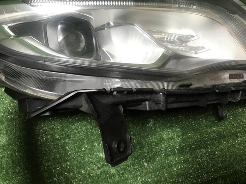 Фара правая Geely Atlas 1 (2016-2022) LED